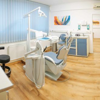 Behandlungszimmer Zahnärzte am Klagesmarkt 10 in Hannover